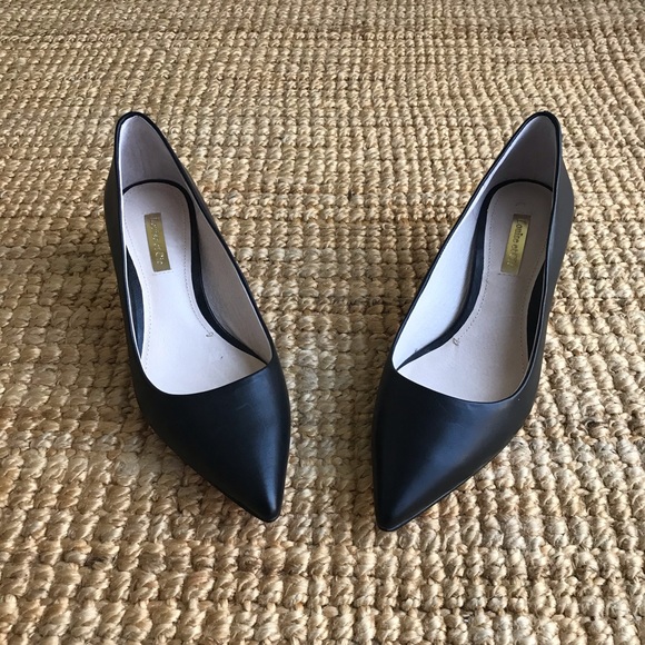 Louise et Cie Shoes - NEW: Louise et Cie Jacoba Kitten Heel Pump